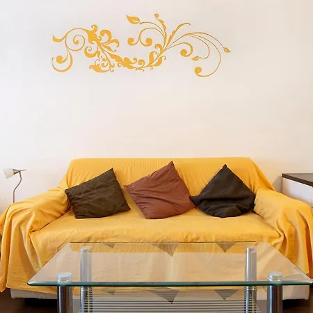 Vibrant Top Central Studio * Sofia